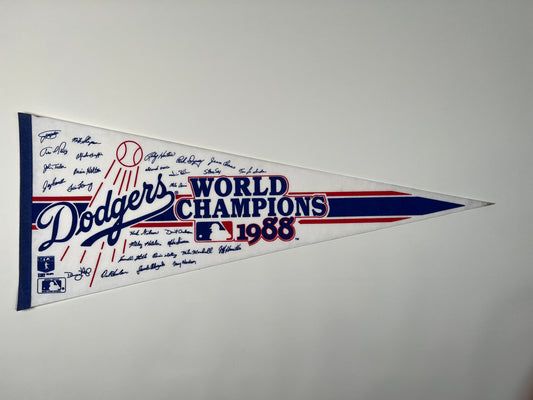 Vintage 1988 Dodgers World Series Champions Felt Pennant – Excellent Condition